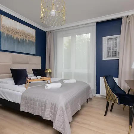Apartament *